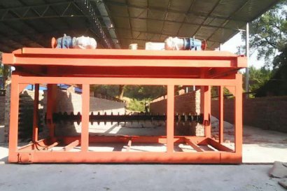 怎么利用翻拋機(jī)發(fā)酵制作雞糞有機(jī)肥？