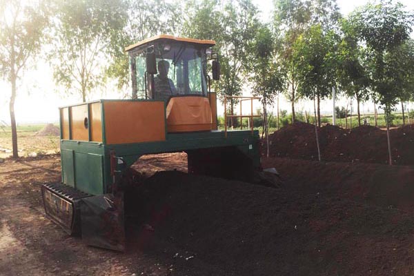 豬糞堆肥發酵生產有機肥需要經過幾個階段？